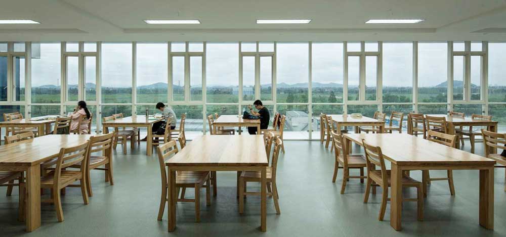 Chinese Libraries Studying at the university is not limited to lectures